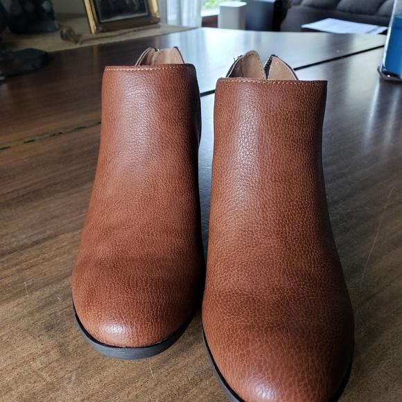 boc celosia bootie